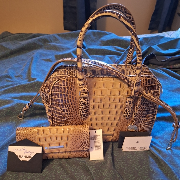 NWT Brahmin bag + wallet set - Picture 3 of 10